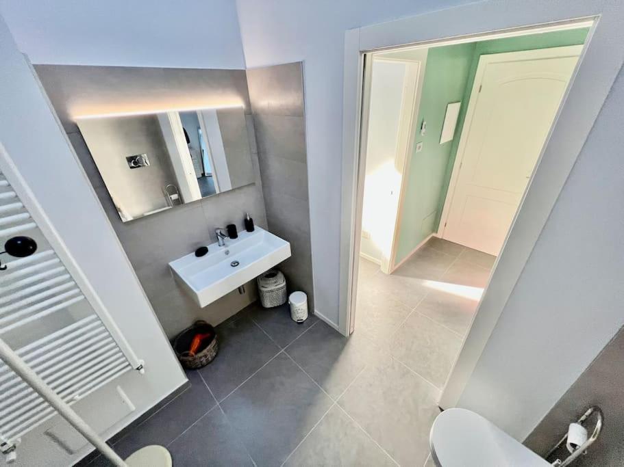 Ferienwohnung Prestigioso Attico A Passo Duomo By Revenue House Casale Monferrato Exterior foto